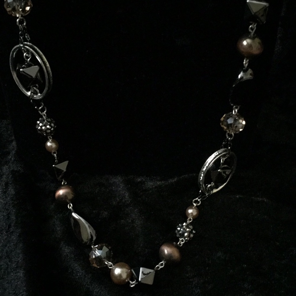 PREMIER DESIGNS necklace
